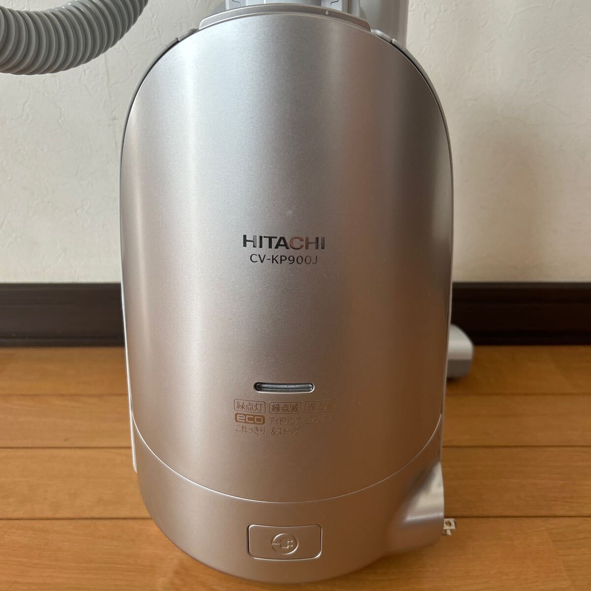 8500円 展示品 HITACHI 日立 掃除機 軽量 紙パック式クリーナー 8500円 展示品 HITACHI 日立 掃除機 軽量 紙パック式クリーナー