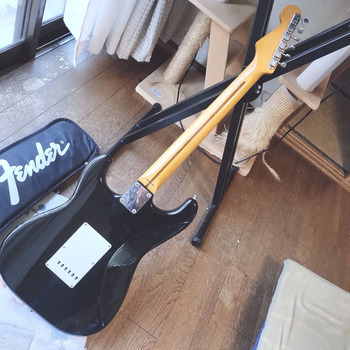 Fender Japan ストラト Blackie 95年フジゲン製 ケース付 程度上！の画像6