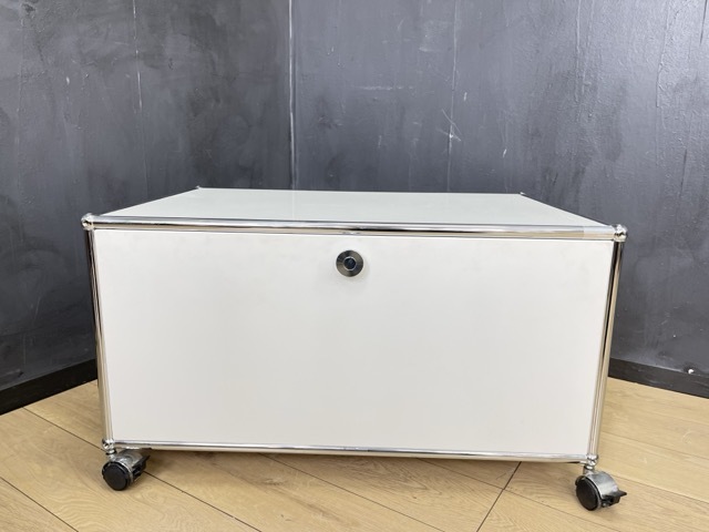 USM is la- cabinet 1 step USM Haller white door attaching stylish modern office furniture store furniture 78×52×44cm[ used ]/65371