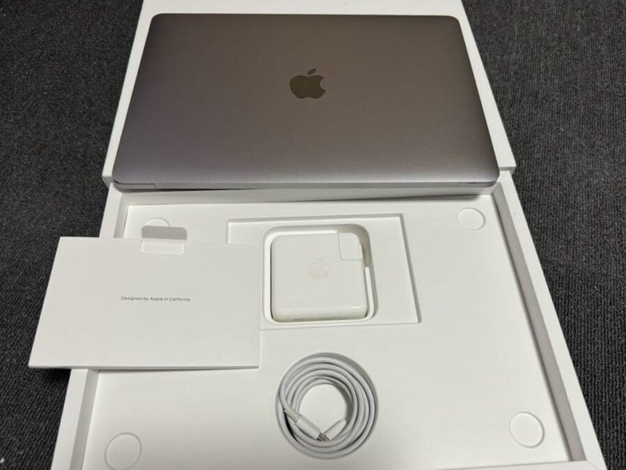 MacBook Pro 2020｜13-inch core-i7/32GB/1TB USキーボード　スペースグレー美品_画像9