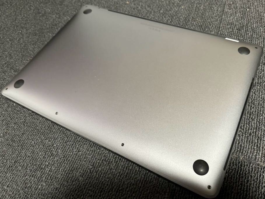 MacBook Pro 2020｜13-inch core-i7/32GB/1TB USキーボード　スペースグレー美品_画像6