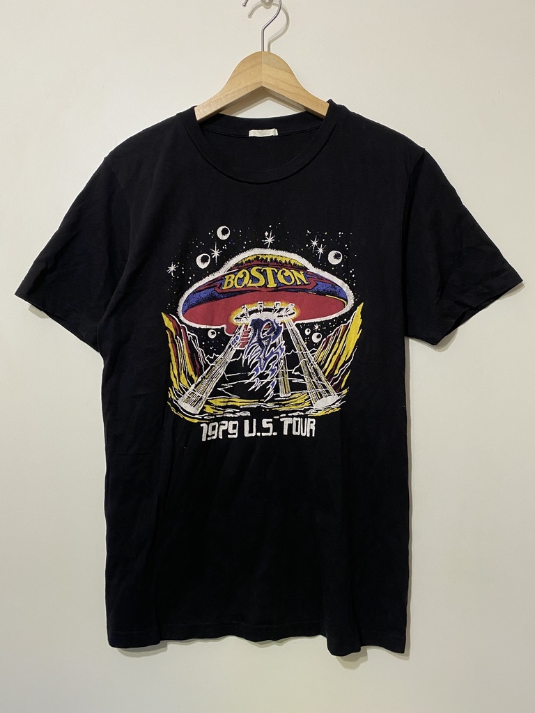 ★ GU BOSTON 2018 ボストン ツアー Tシャツ 黒 ブラック バンドT 復刻 M 1979 U.S. TOUR グラフィックプリントの画像1
