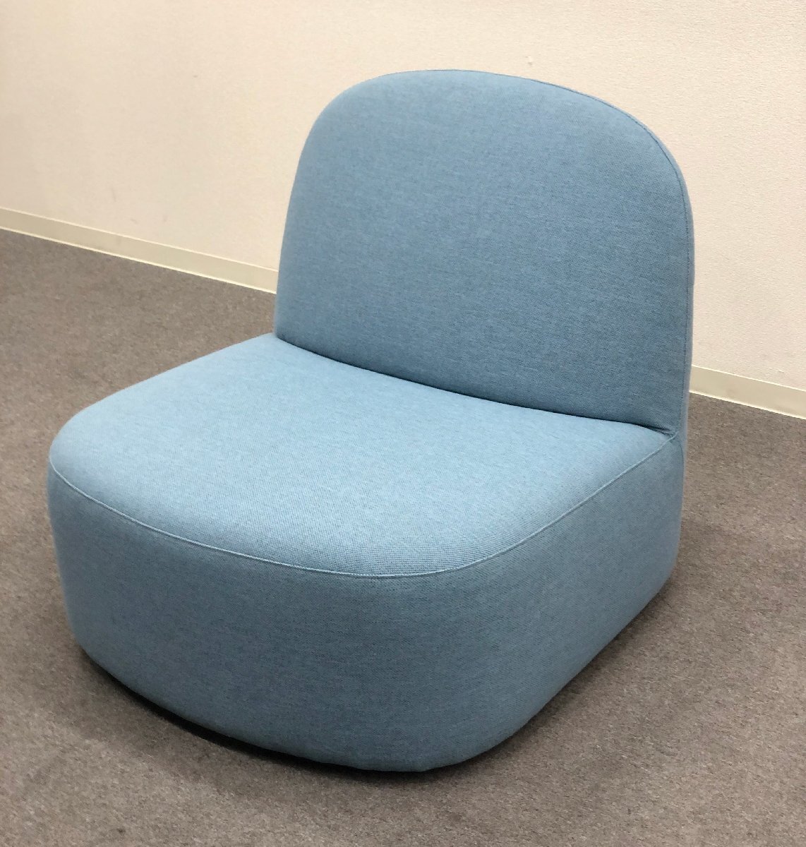 美品■カリモクニュースタンダード■POLAR LOUNGE CHAIR L /ポーラー ラウンジチェア　水色★埼玉発送★