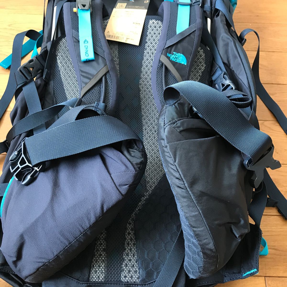 新品タグ有 定価46,200円 THE NORTH FACE NMW61900 MLサイズ 75L リュック バックパック 登山 海外 旅行 青 ゴールドウィン国内正規取扱品_画像8