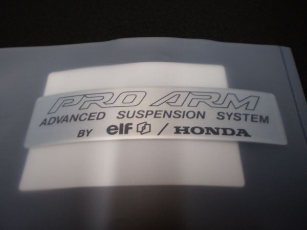 NC30 純正 スイングアームラベル VFR400R ステッカー PROARM ホンダ elf エンブレム HONDA VFR800 RC46 RC36 VFR750F RC30 プロアーム .ml0の画像1