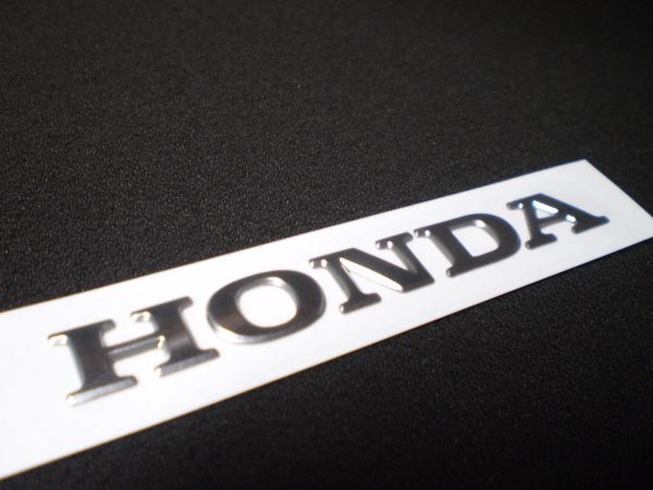 HONDA 純正 エンブレム 11x90 送料250円～ メッキ 銀 エンブレム 軟質樹脂 マーク 立体 3D シール HONDA : CB CBR NSR VFR VT PCX Dio .mjn_参考画像