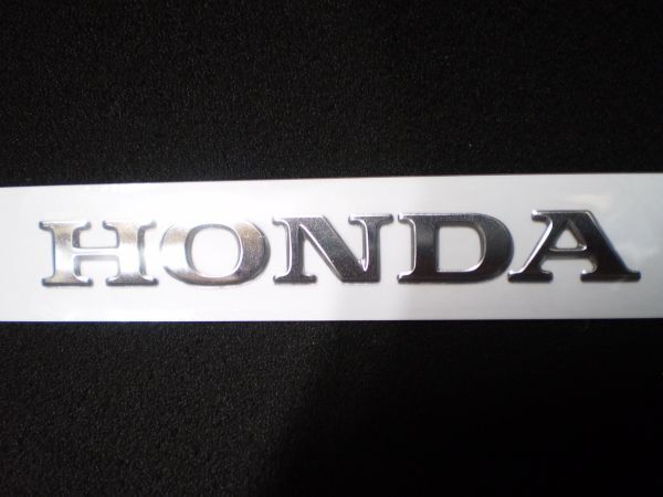 HONDA 純正 エンブレム 11x90 送料250円～ メッキ 銀 エンブレム 軟質樹脂 マーク 立体 3D シール HONDA : CB CBR NSR VFR VT PCX Dio .mjn_参考画像