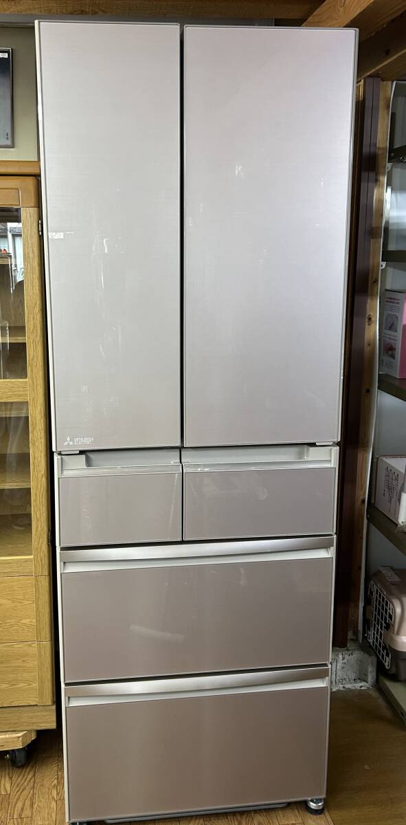 三菱冷蔵庫 大型冷蔵庫 6枚ドア MR-WX47C-F 置けるスマート大容量 2018年製 中古美品の画像1