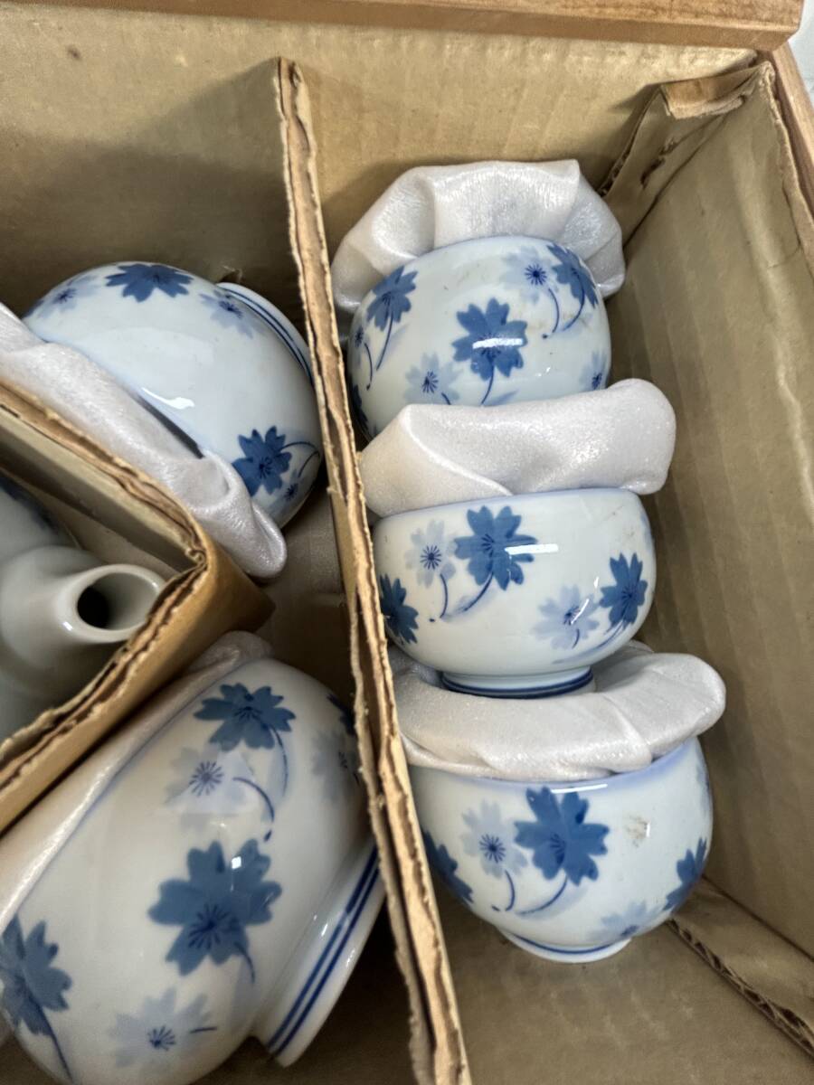 茶器　秀山　　急須&蓋付き湯呑5客セット 木箱入り_画像2