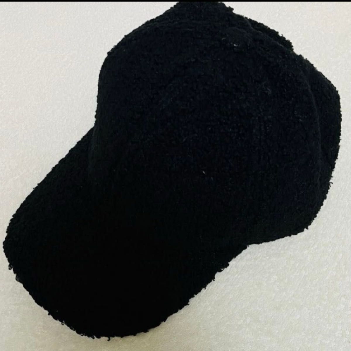 レディース　メンズ 帽子 ボア　キャップ もこもこ 防寒 黒　カジュアル　シンプル　かわいい　日焼け対策　紫外線　UV 日避け