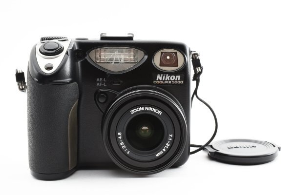 ADS3311★ 外観美品 ★ ニコン Nikon COOLPIX E5000_画像1