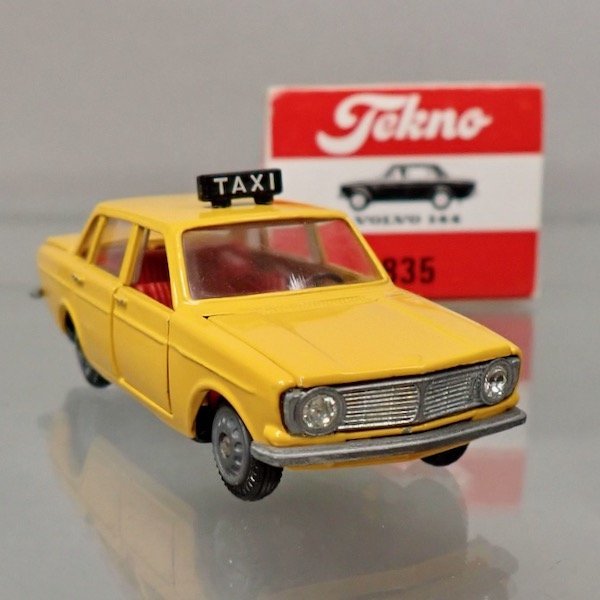 ★珍品 TEKNO 835 TAXI ボルボ 144 1/43★_画像3