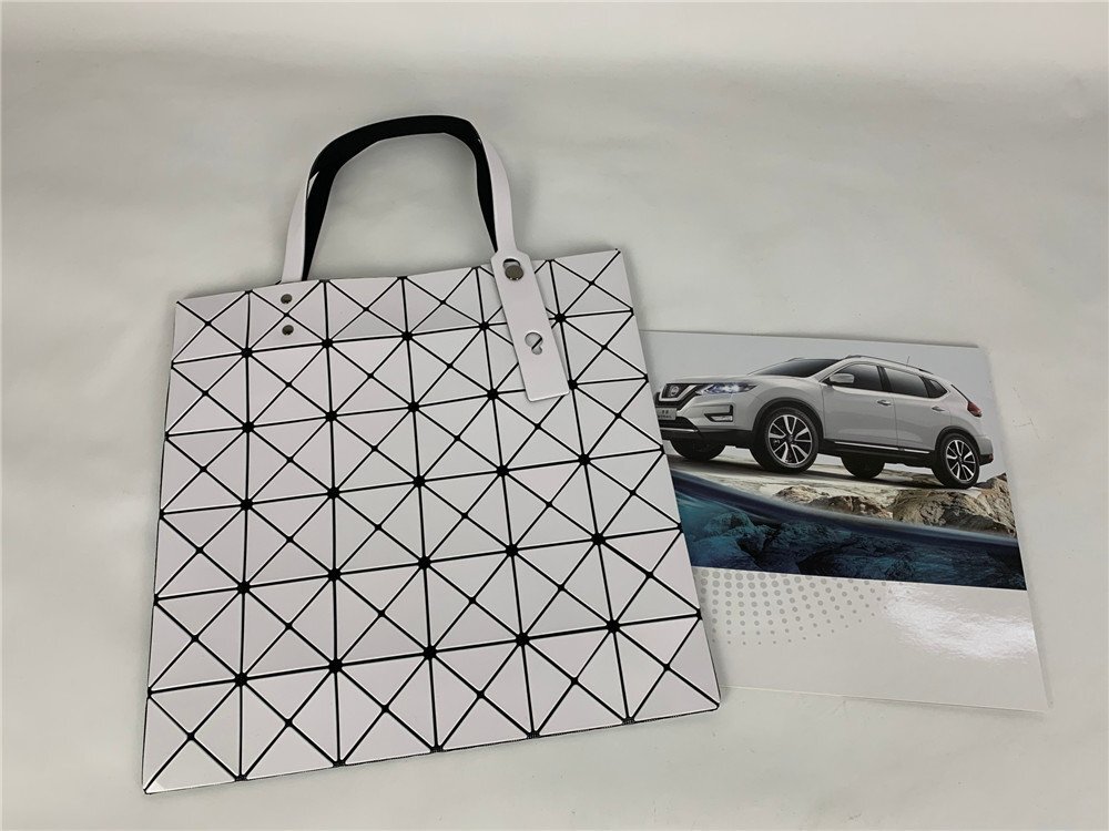 BAOBAO LUCENT バオバオ ルーセント トートバッグ 6x6 ISSEY MIYAKE ホワイトの画像5