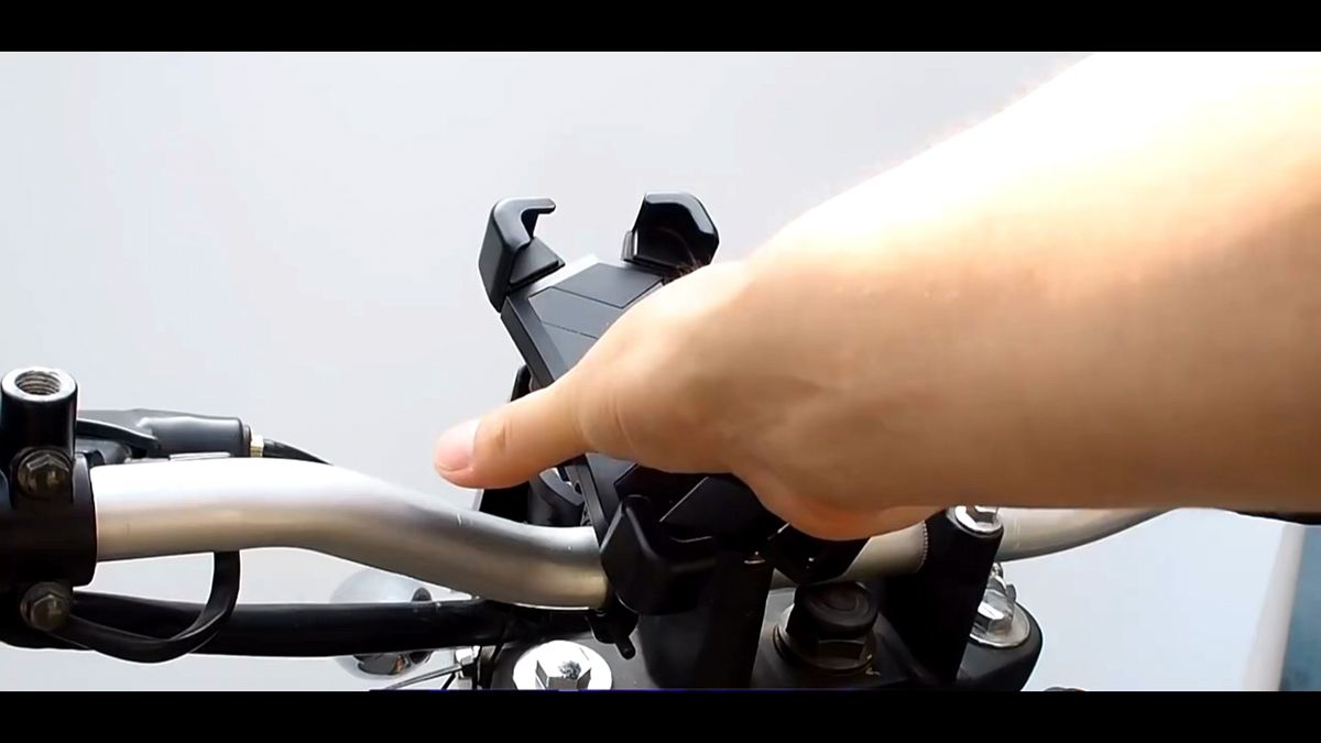 自転車スマホホルダー バイク用スマホホルダー スマホホルダー スマホスタンド 車載ホルダー 携帯ホルダー