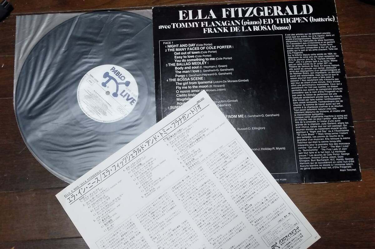 ELLA FITZGERALD/エラインニース・WJ・国内盤LP tommy flanaganの画像2