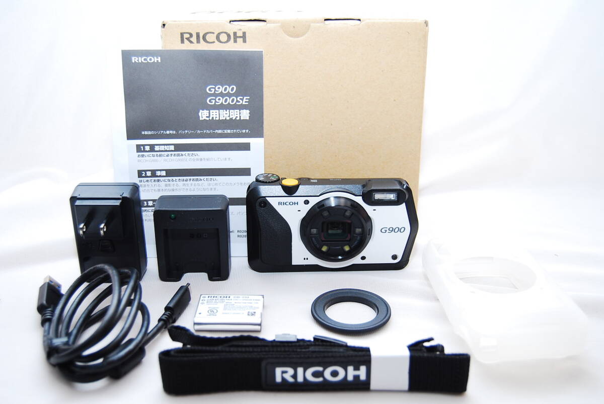 ★極上美品　RICOH G900 業務用デジタルカメラ シリコンカーバー付き★_画像1