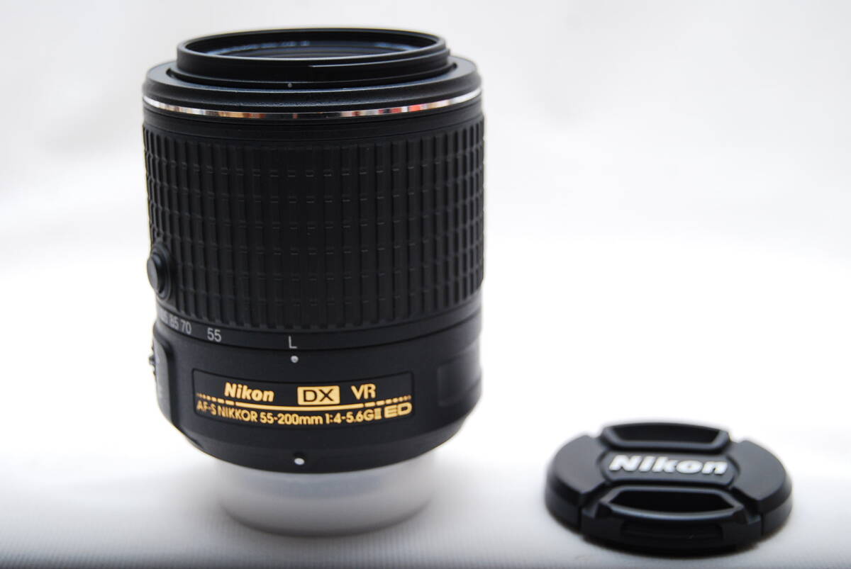 ★極上美品 Nikon ニコン  AF-S DX NIKKOR 55-200mm f/4-5.6G ED VR II ★の画像7