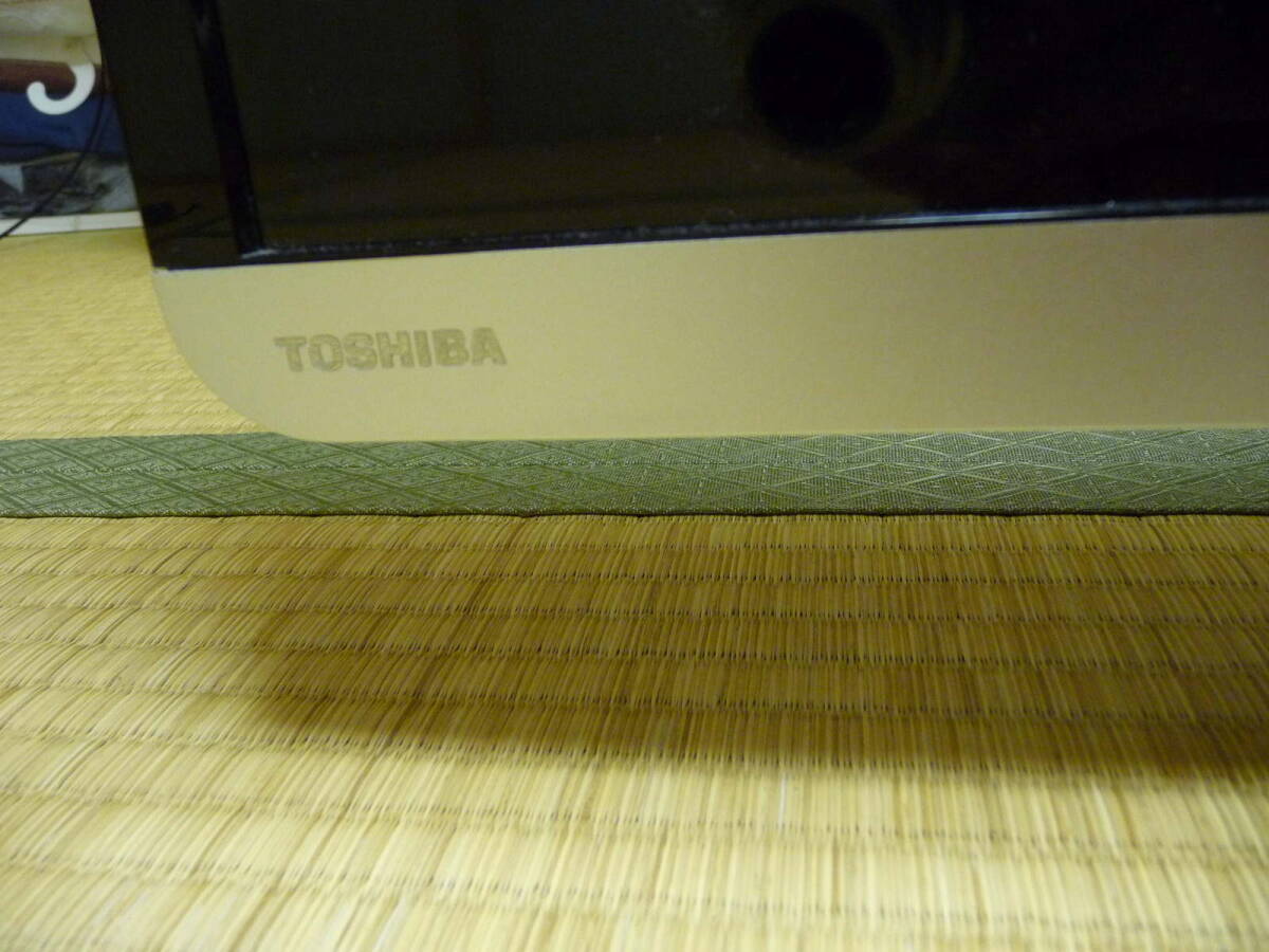 【送料無料】【ジャンク】★TOSHIBA 東芝 液晶テレビ レグザ 40J7 モニター と B-CASカードのみ（台座無し）★92cm×54cm_画像3