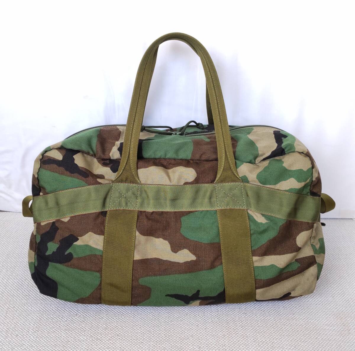 ★良品★ BRIEFING ブリーフィング FLIGHT LIGHT DUFFLE ダッフルバッグ USA製 迷彩 カモの画像4