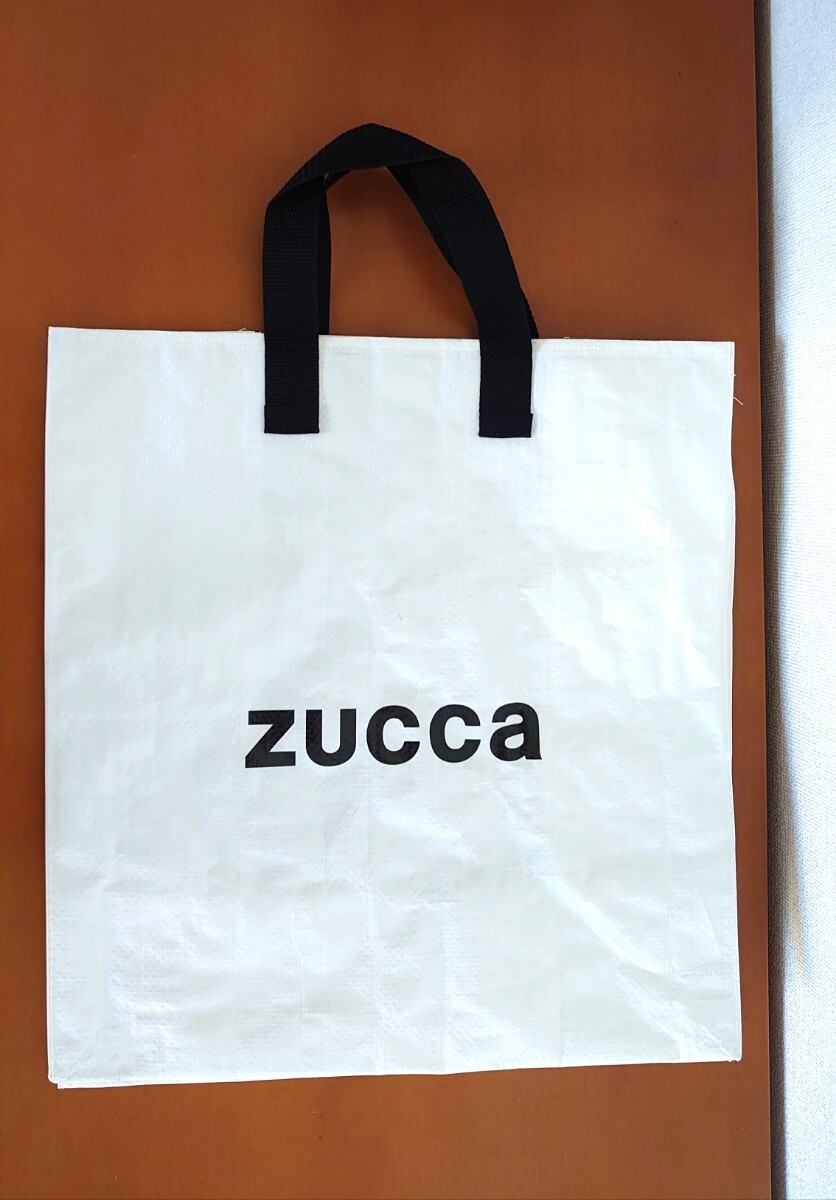 新品未使用【正規店 アメニティ】zucca ズッカ ショップバッグ ショッパー エコバッグ レジャーバッグ即決！早い者勝ち！サブバッグ_画像2