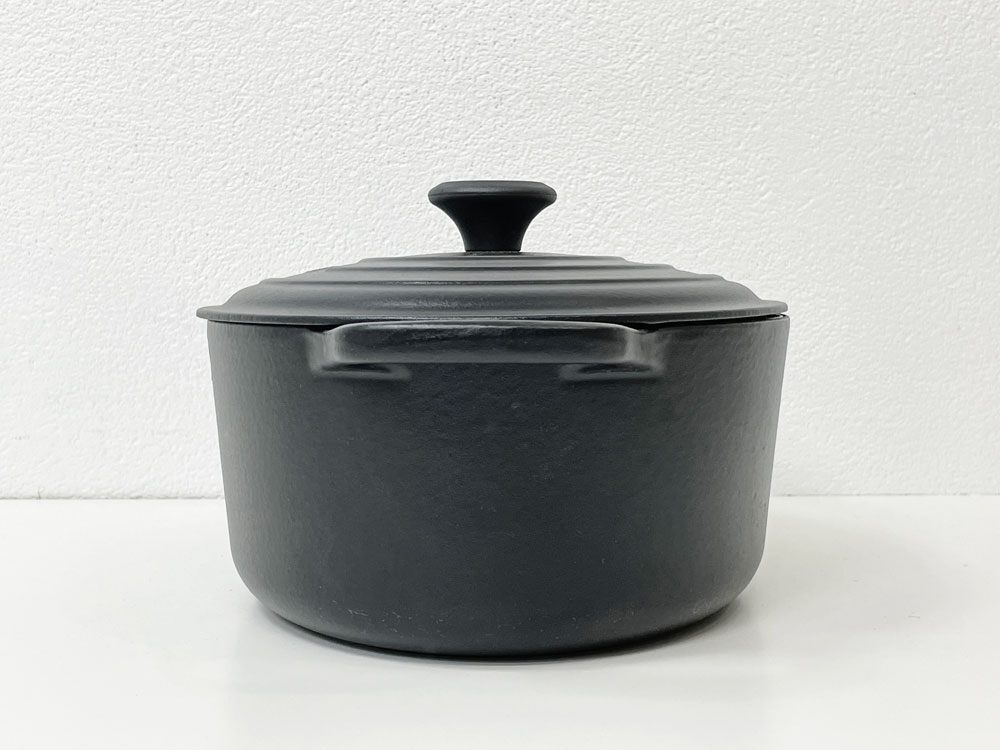 ● ルクルーゼ LE CREUSET ココットオーバル 両手鍋 31cm ブラック 鋳物 フランス 未使用品_画像3