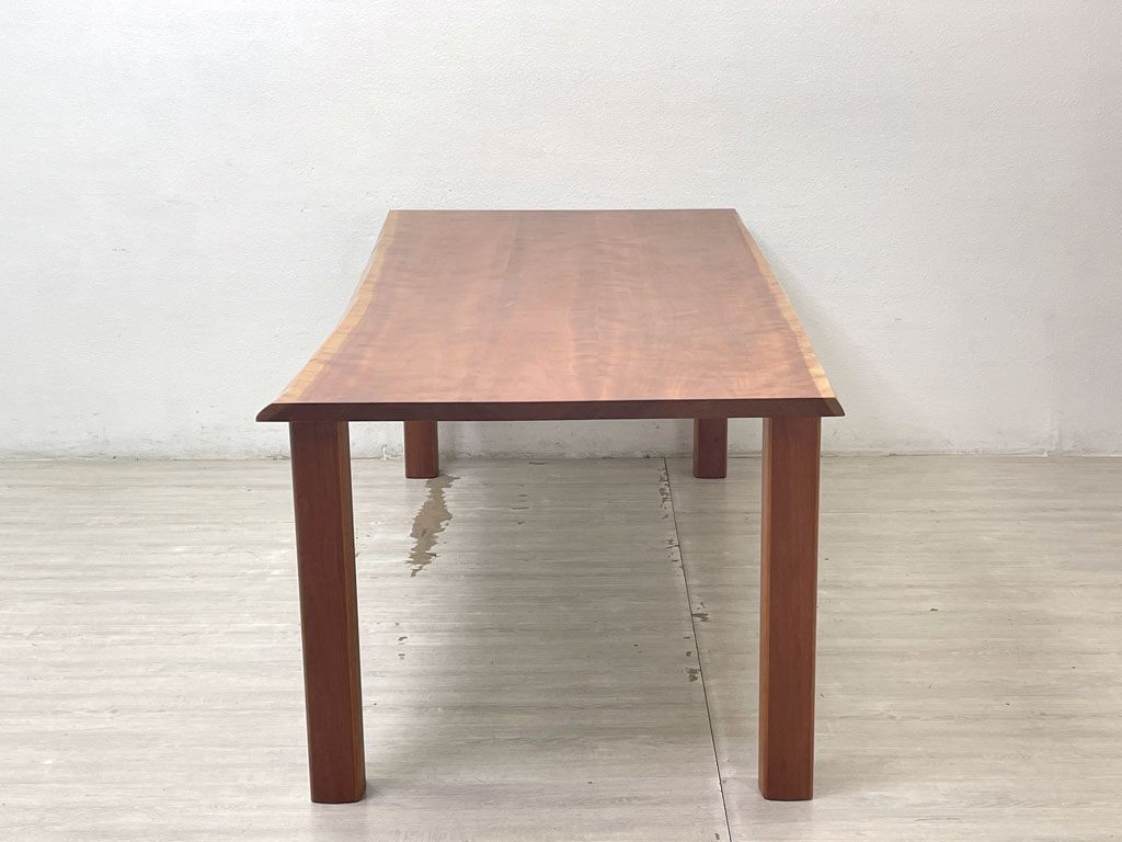 ● 家具蔵 KAGURA ネイチャー2 TABLE NATURE ダイニングテーブル チェリー無垢材 耳付き W180cm クラフト家具の画像3