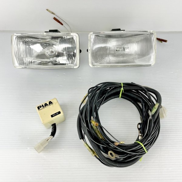 [ present condition goods ]PIAA Piaa / foglamp / square shape / clear lens / relay / Harness attaching / old car / off-road /GH06C14CP002