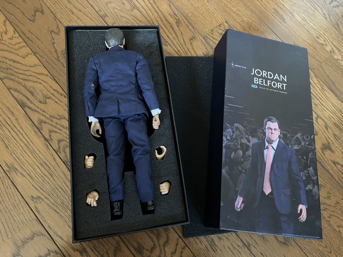 NERVE TOYS 1/6 SCALE COLLECTIBLE FIGURINE/JORDAN BELFORT ディカプリオ/ウルフ・オブ・ウォールストリート_画像4