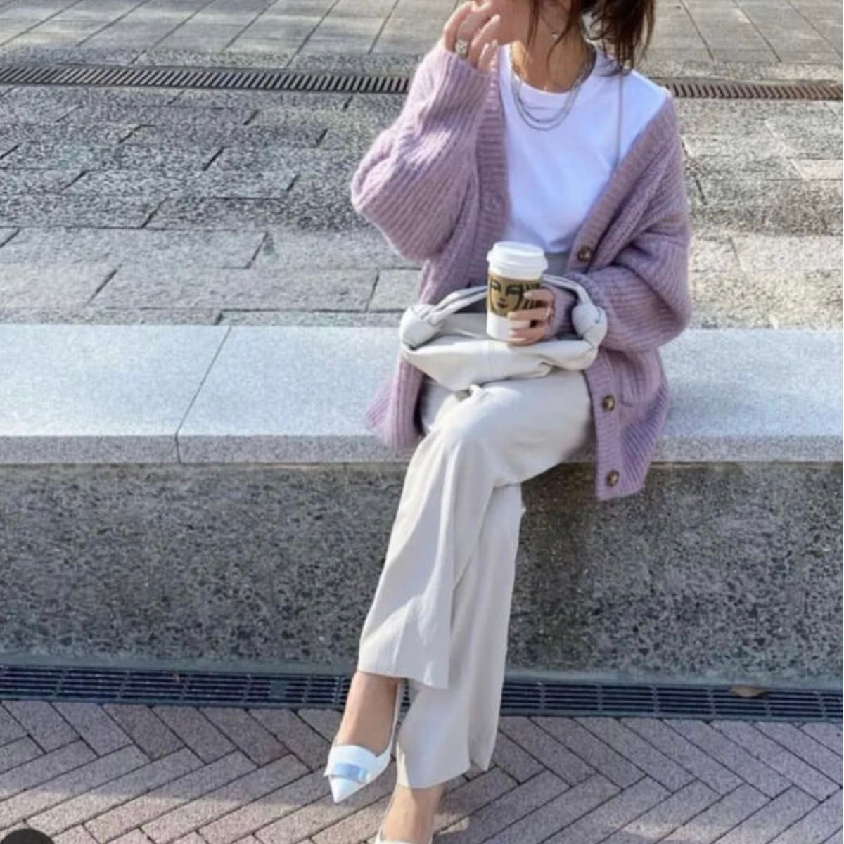 新品タグ付き】 半額以下 ZARA パッチポケット ニット 新品タグ付き】 半額以下 ZARA パッチポケット ニット