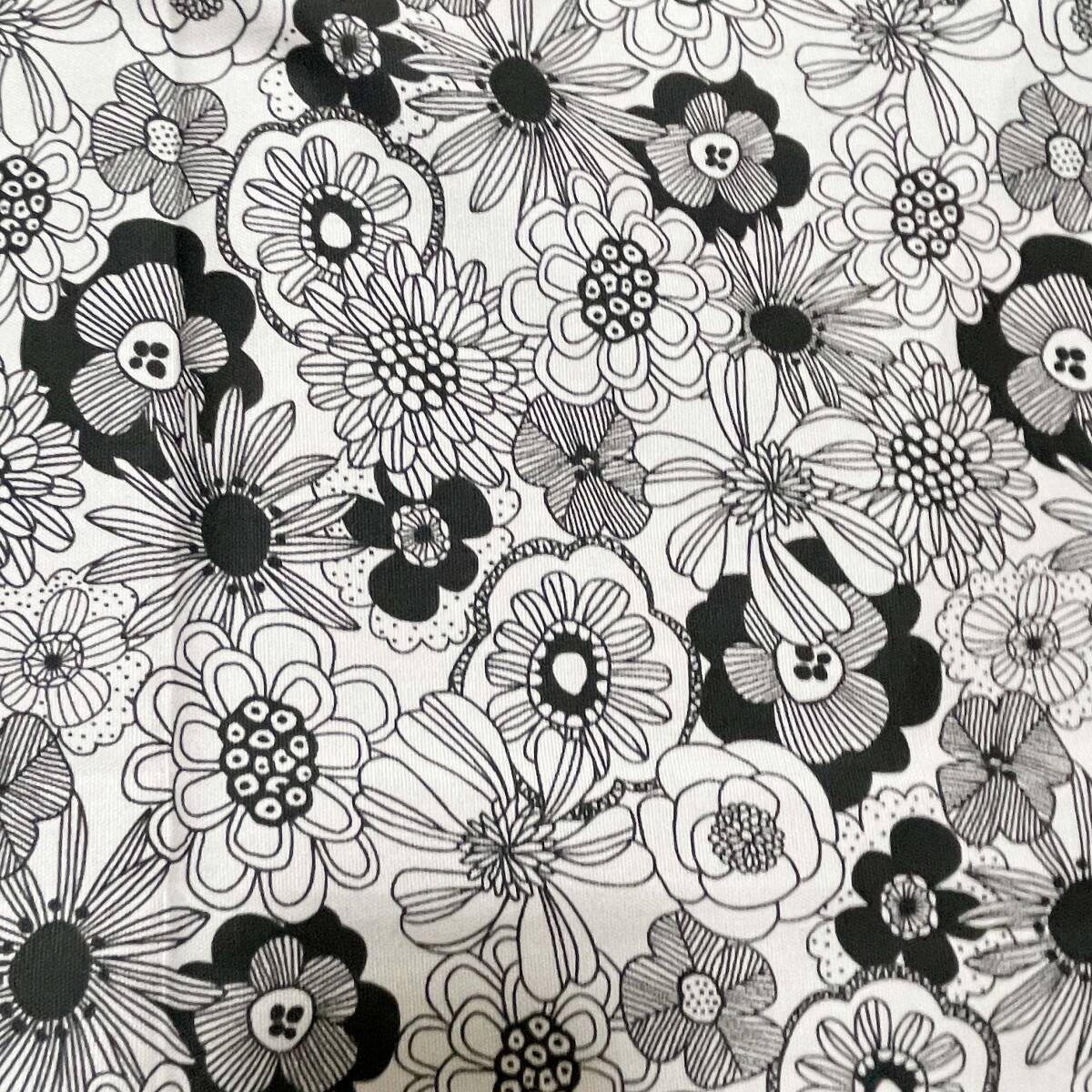 綿オックス線描き大人の花柄はぎれ生地ハンドメイド布１ｍグレー黒モノクロ北欧風_画像8