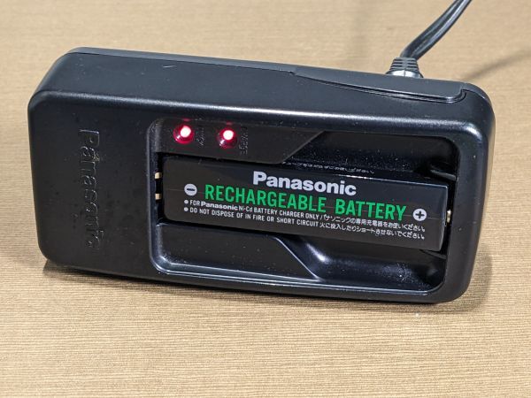 3-75-60　Panasonic ポータブルカセットプレーヤー S-XBS★RQ-S45★パナソニック　イヤホン　充電器_画像9