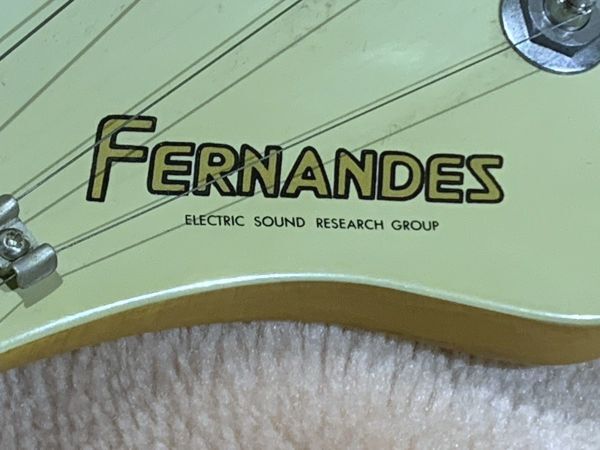 3-18-160 Fernandes フェルナンデス アンプ内蔵エレキギター ZO-3C 弦楽器 音楽(通電NG)_画像3