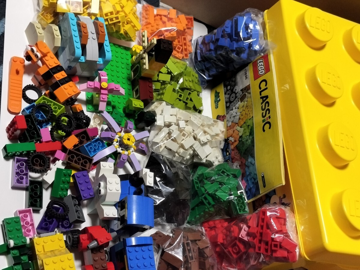 送料無料即決希望 レゴ LEGO クラシック 10696 黄色のアイデアボックス プラス 基本セット 基本ブロック (XL) 6177 2商品セットの画像1