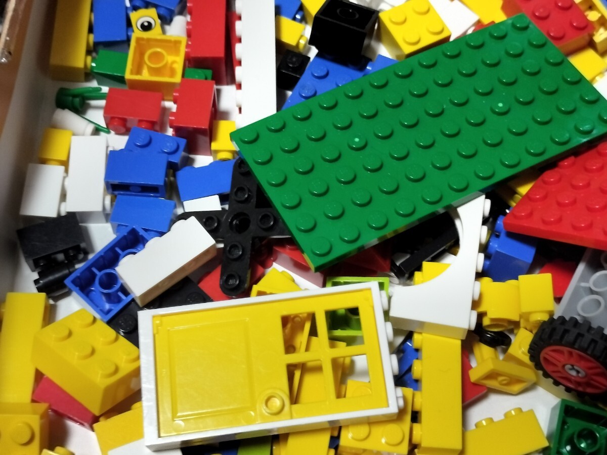 送料無料即決希望 レゴ 基本ブロックセット 大量 プレート 中古品 ミニフィグ ドア 窓 車 タイヤ ハンドル ブロック外し の画像5