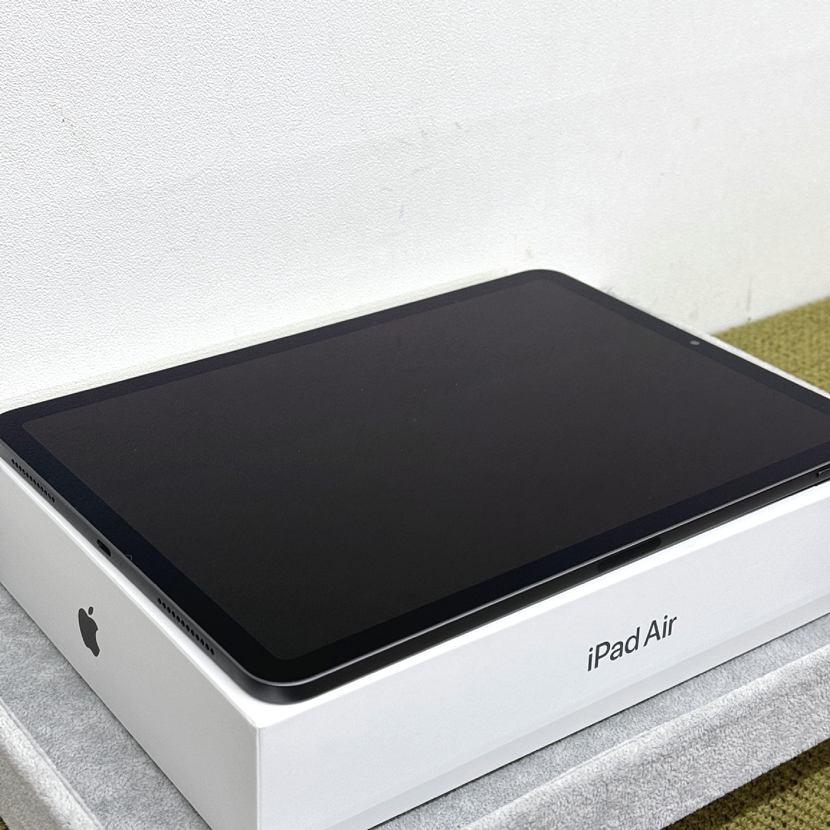■■Apple iPad Air 第5世代 Wi-Fi 64GB スペースグレイ MM9C3J/Aの画像3