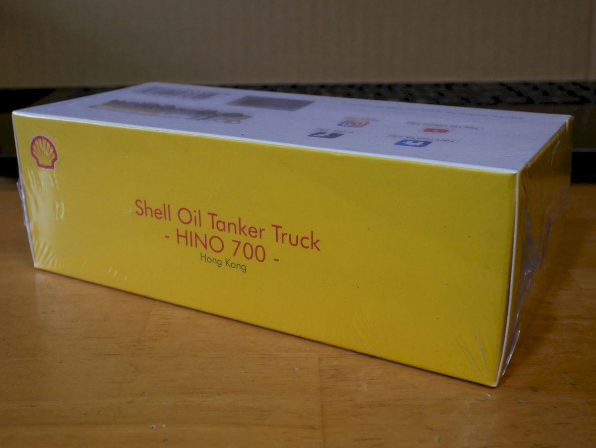 Tiny City* saec 700 series ( Profia )Shell tank lorry unopened goods 