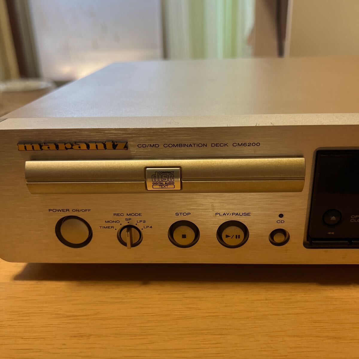 ジャンク品　オーディオ機器CD MDプレーヤー Marantz CM6200/F1Nマランツ_画像3