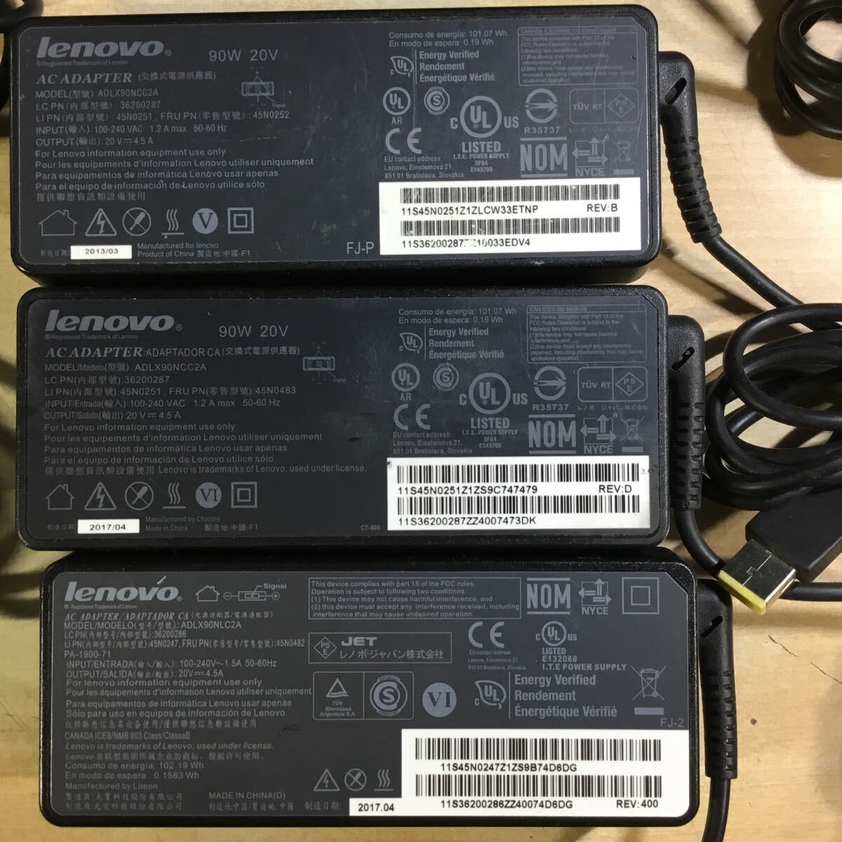 【送料無料】(031378E) 12個セット Lenovo PA-1900-72 / ADP-90XD / ADLX90NLC2A 20V4.5A 純正品 ACアダプタ メガネケーブル付 中古品_画像8