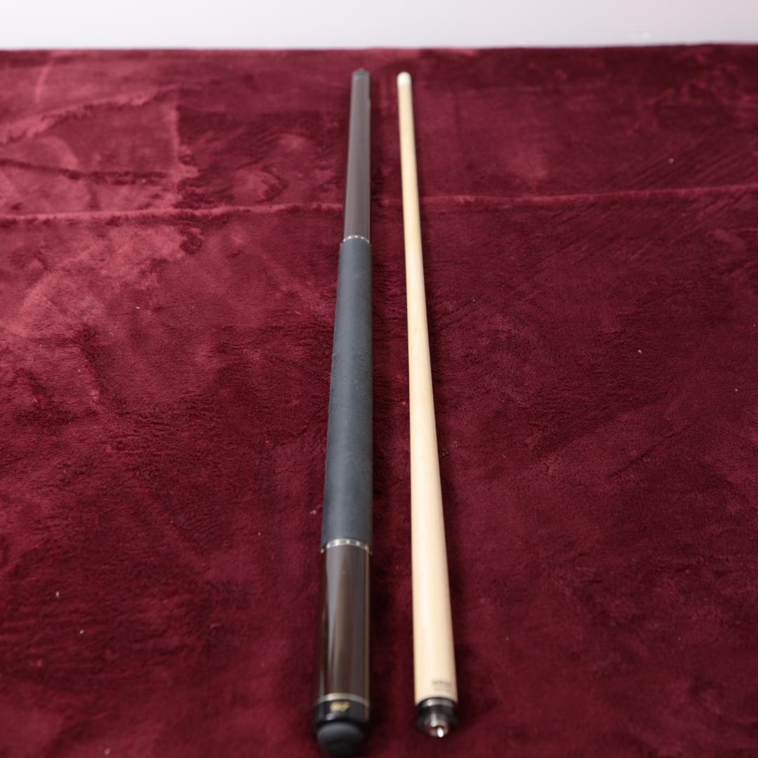 [7626] Mezz Cue-EC7 WD-700 billiards cue 