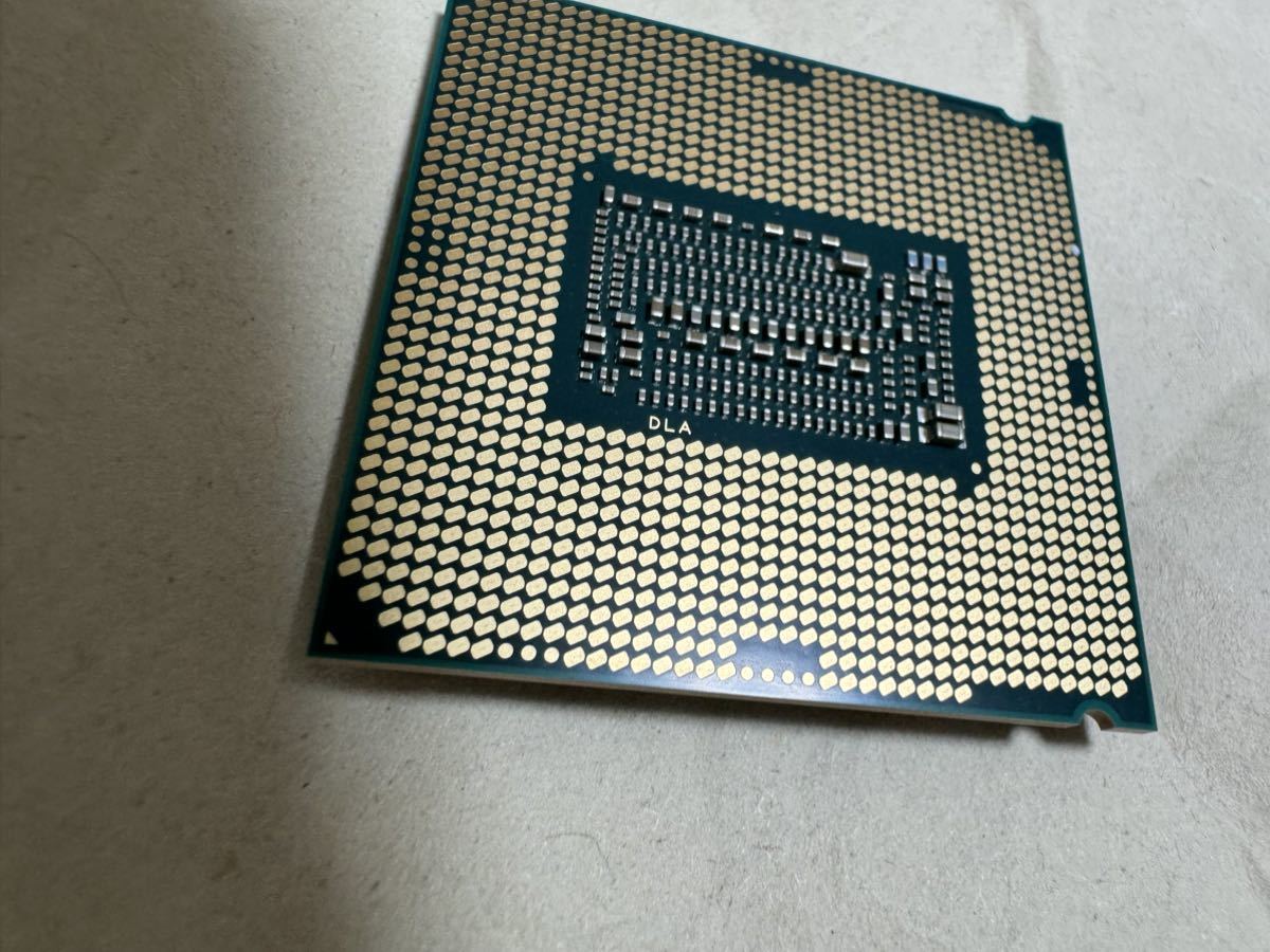 CPU Intel Core i9 9900K 3.6GHz 8コア16スレッド CoffeeLake インテル 動作確認済み オーバークロック使用なし_画像6