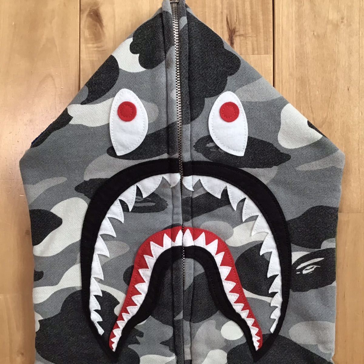 ★NFS限定★ シャーク パーカー Mサイズ shark full zip hoodie a bathing ape BAPE camo エイプ ベイプ アベイシングエイプ 迷彩 NIGO z07_画像3