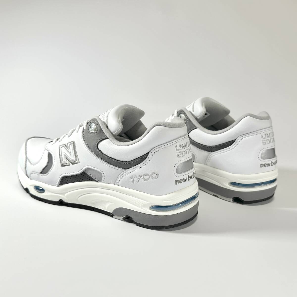 直営店限定 国内正規品 NEW BALANCE CM1700LN ホワイト×グレー US9.5 27.5cm オールレザー 新品 M1700 天然皮革 本革 NB 白 スニーカー_画像3