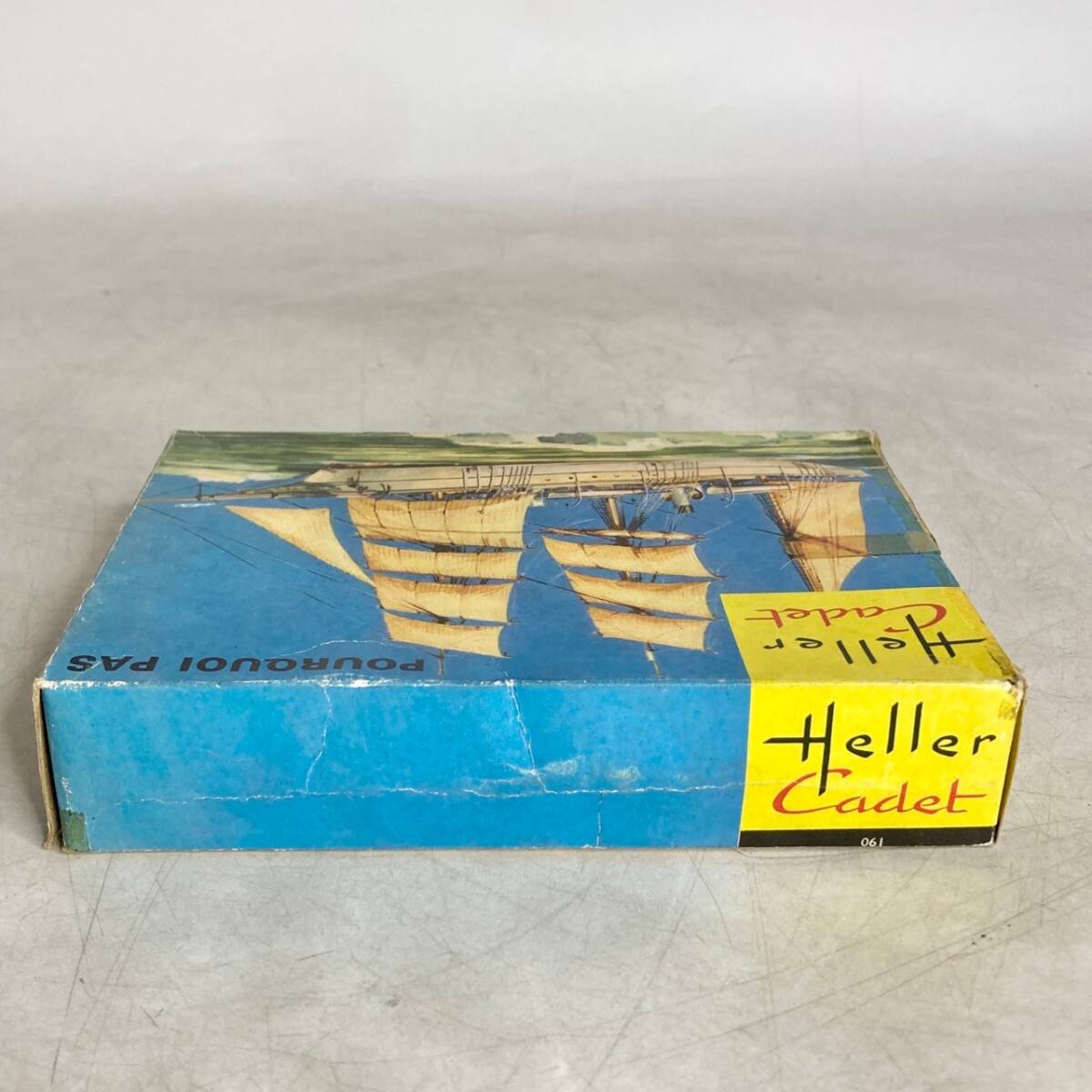 未組立　現状品　プラモデル　Heller　エレール　POURQUOI PAS　1/400　船　ヨット_画像3