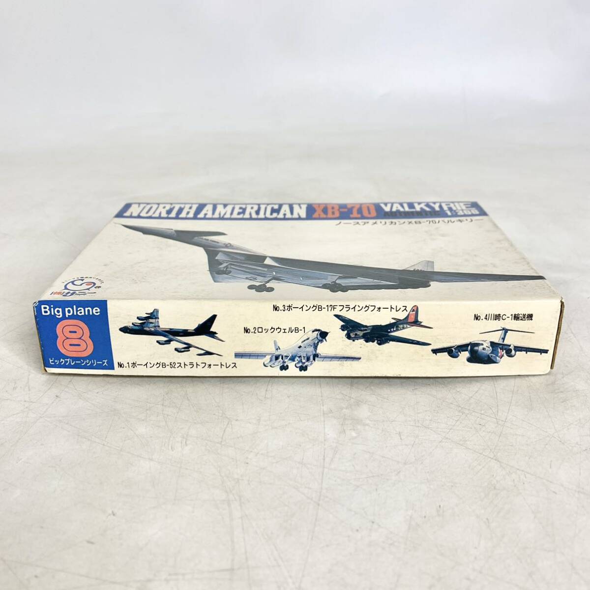 未組立 SUNNY サニー 1/300 ノースアメリカン XB-70 バルキリー NORTH AMERICAN VALKYRIE プラモデル SN-100_画像2