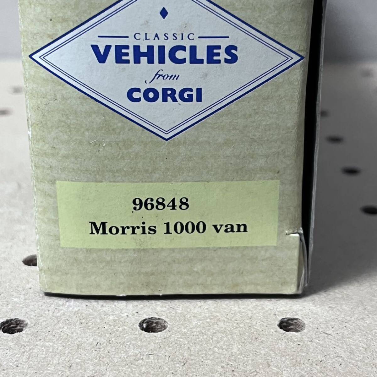 1/43 Corgi Morris 1000 van out of print rare 