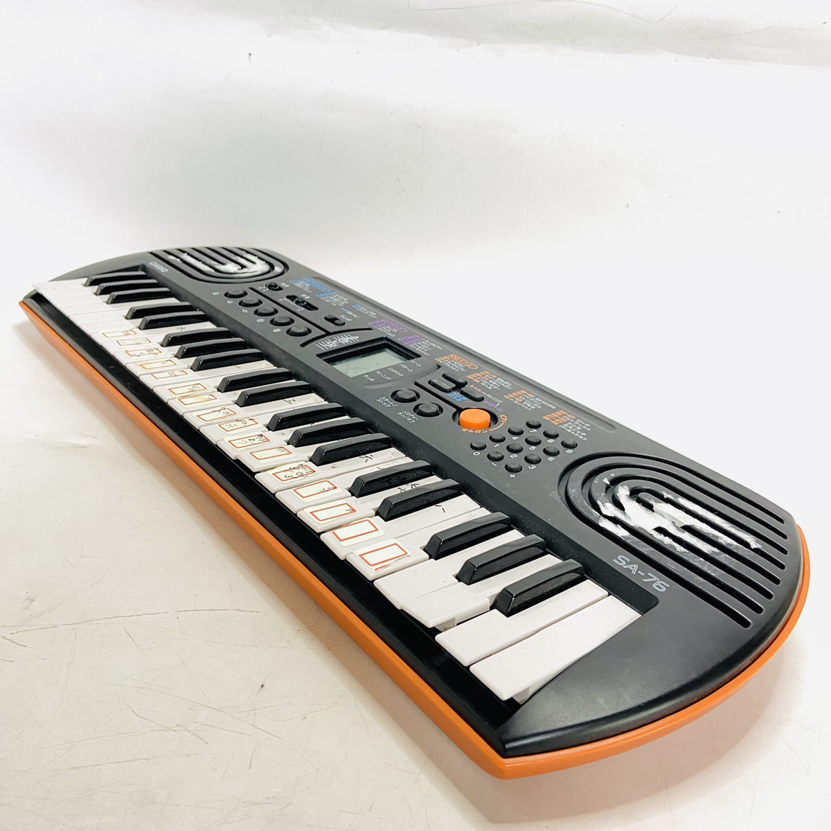 【A4064_14】CASIO カシオ 44ミニ鍵盤 電子キーボード SA-76 ブラック&オレンジの画像5