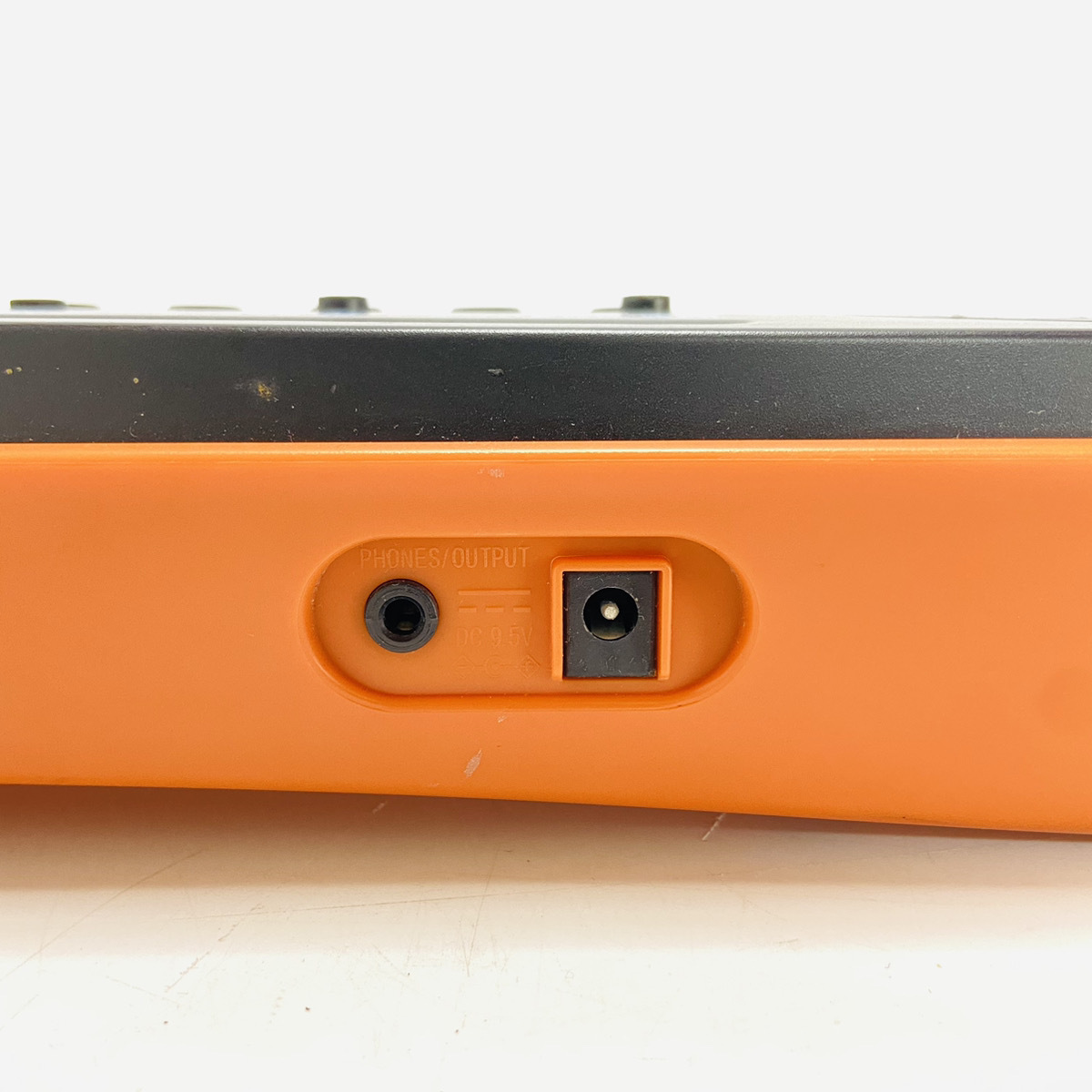 【A4064_14】CASIO カシオ 44ミニ鍵盤 電子キーボード SA-76 ブラック&オレンジの画像4