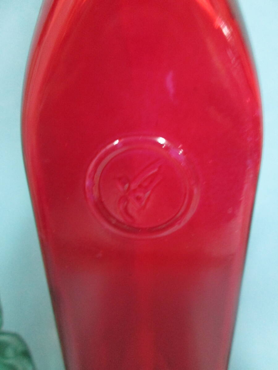 チェロ　ガミオ製 グラスボトル（塗装なのか１部にハゲあり）スペイン製　ボトル（ハンドメイド）一輪挿し（金属金色）　３本で H３３ｃｍ _画像6