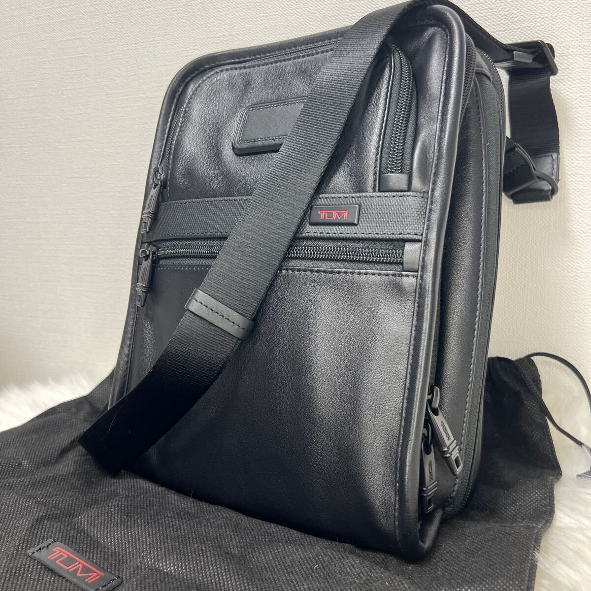 Yahoo!オークション - 【新品同様】TUMI トゥミ バッグ ショルダー 