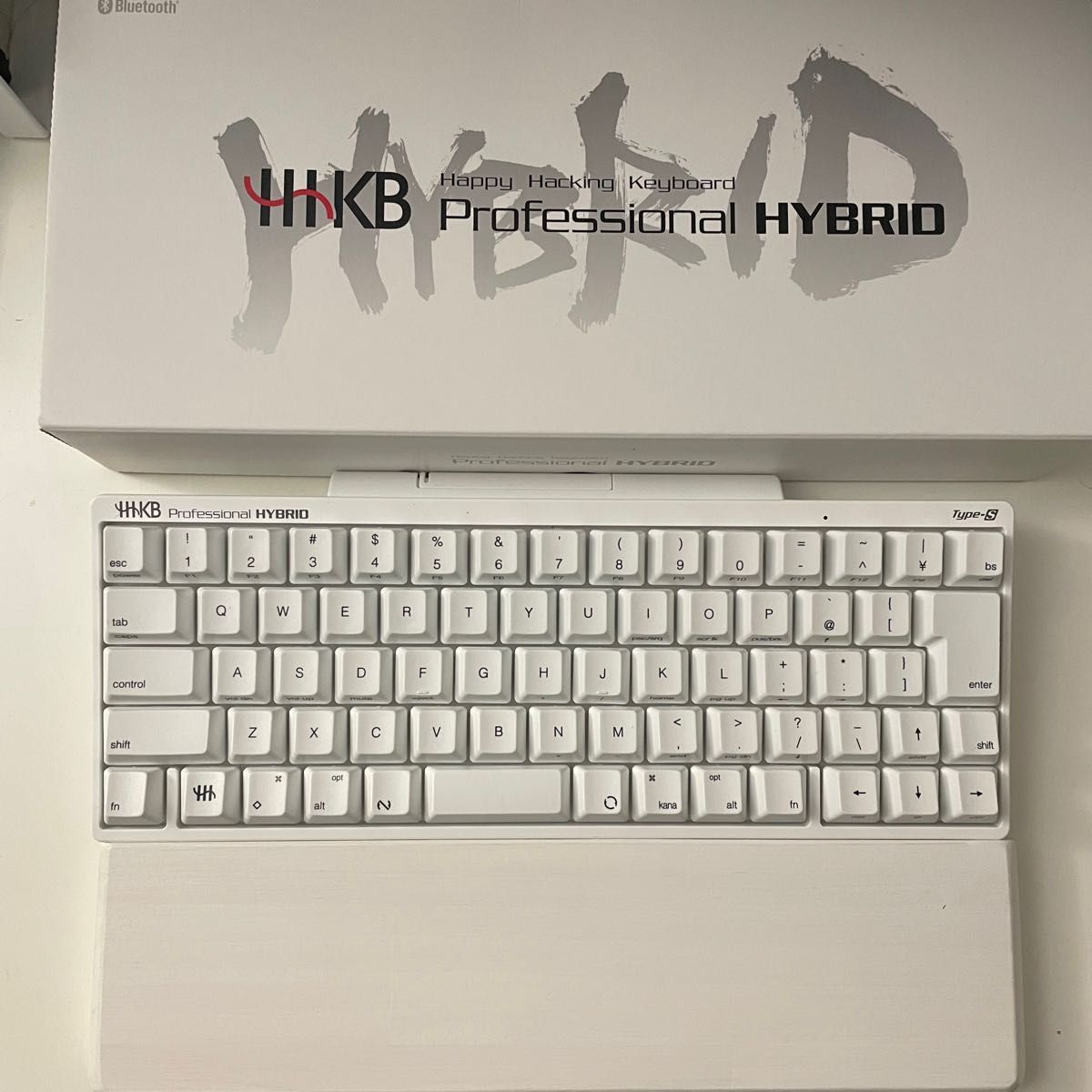 HHKB Professional HYBRID Type-S 日本語配列 雪　（木製のパームレスト付）